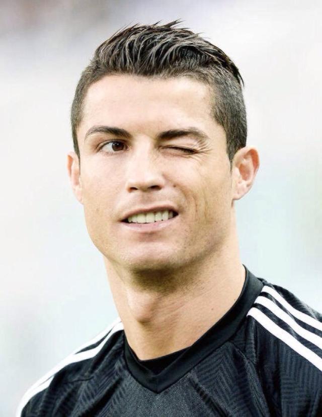 国乒连轴转战WTT香港总决赛（国乒马不停蹄征战WTT香港总决赛）