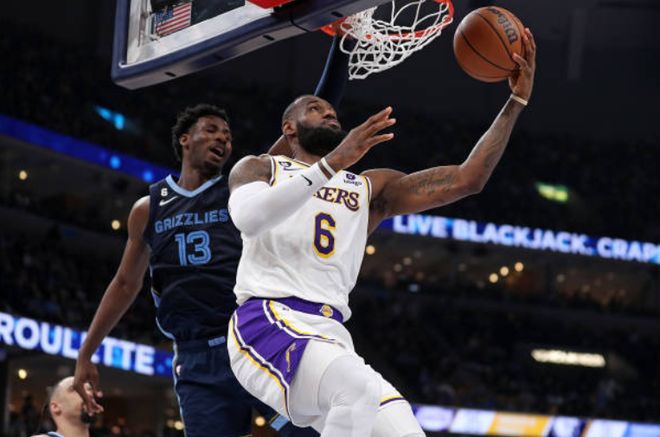 巴萨新星登场攻入制胜球（巴萨新秀出场打进致胜一球）