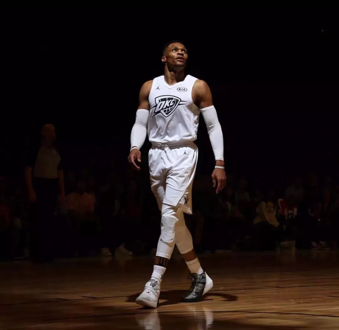 世体：奥布拉克伤情不严重，但穆索已为赛季首秀做好准备（世体：奥布拉克伤势无大碍，穆索已准备迎来赛季首秀）