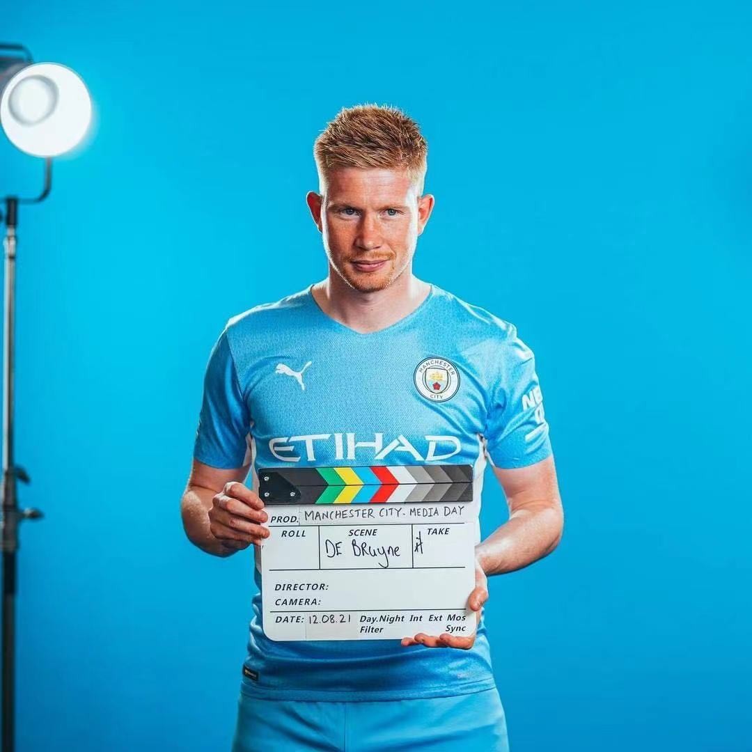 曼城德布劳内助攻斯特林得分（德布劳内献助攻 斯特林为曼城建功）